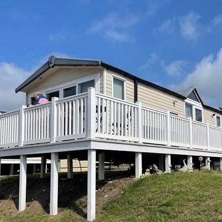 Sea Breeze Cabin 풀 외부 사진