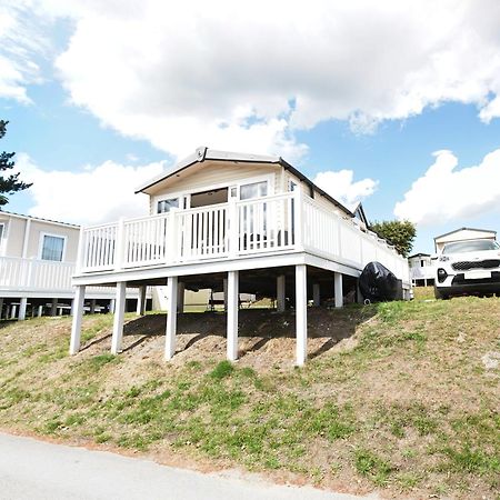Sea Breeze Cabin 풀 외부 사진