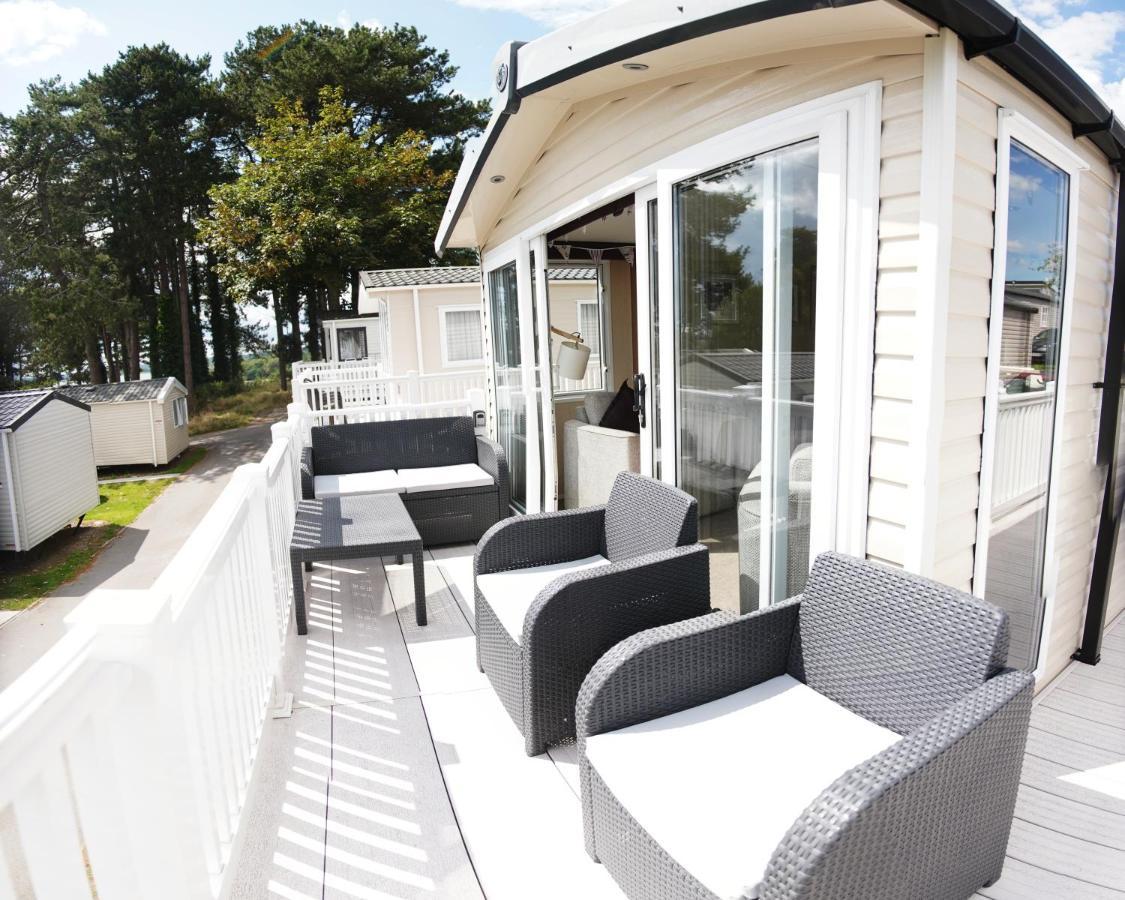 Sea Breeze Cabin 풀 외부 사진